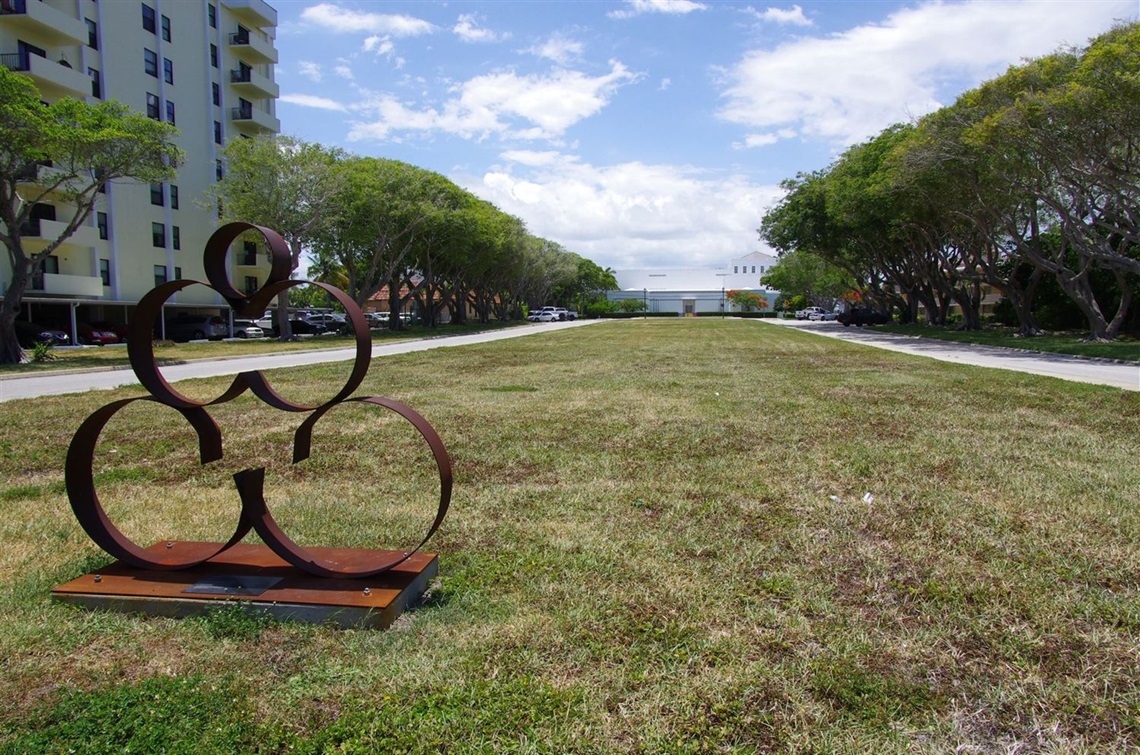 Norton-Gallery-Park.jpg