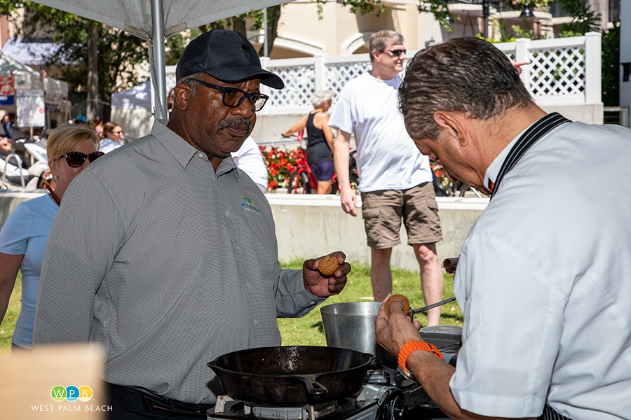 Mayors-inspection-tour-a.jpg